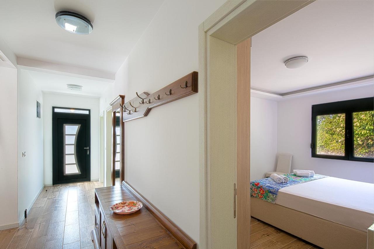 Villa Latina 2 Budva Exteriör bild